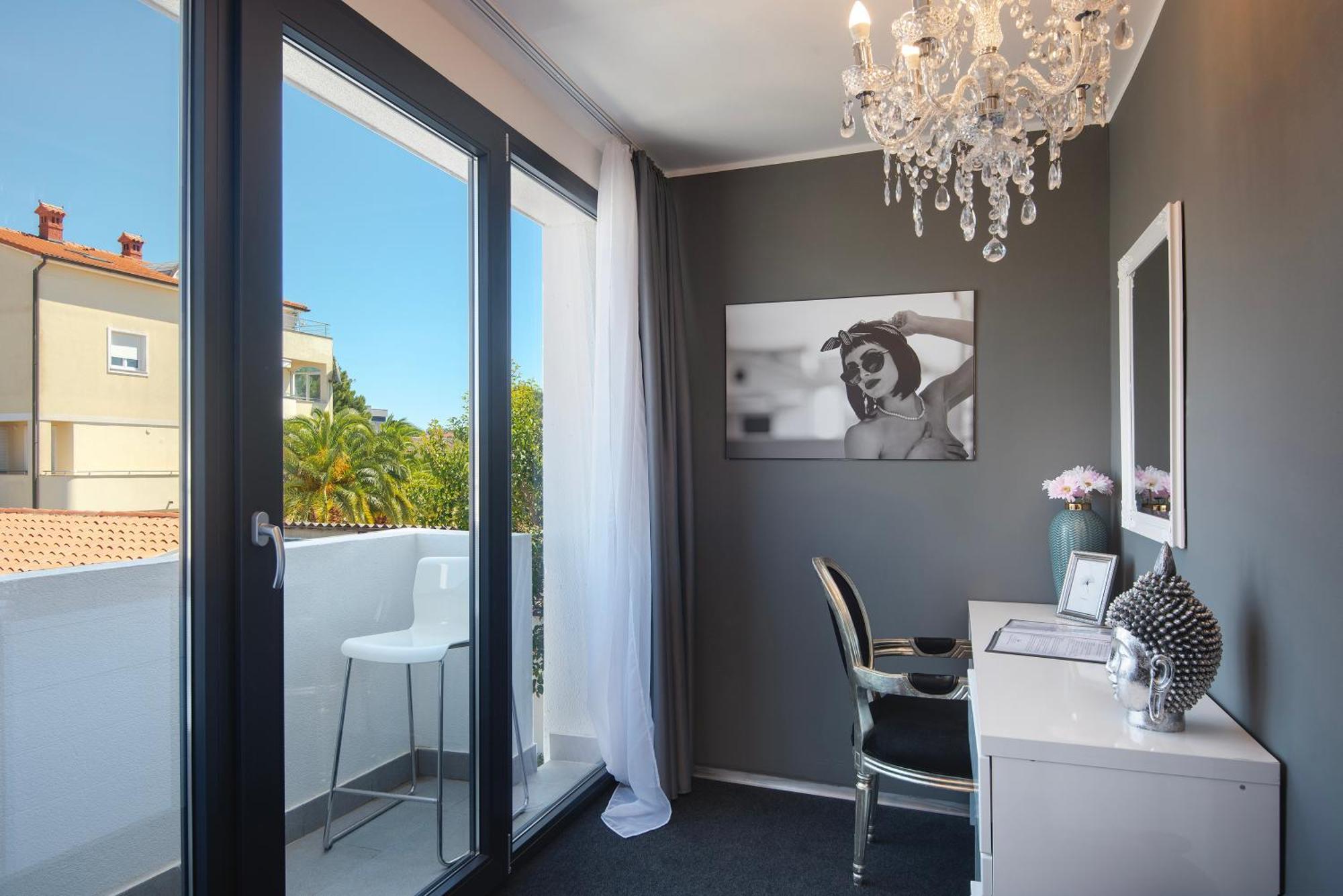 Boutique Hotel Chevalier By Bura Hotels - Adults Only Medulin Exterior foto