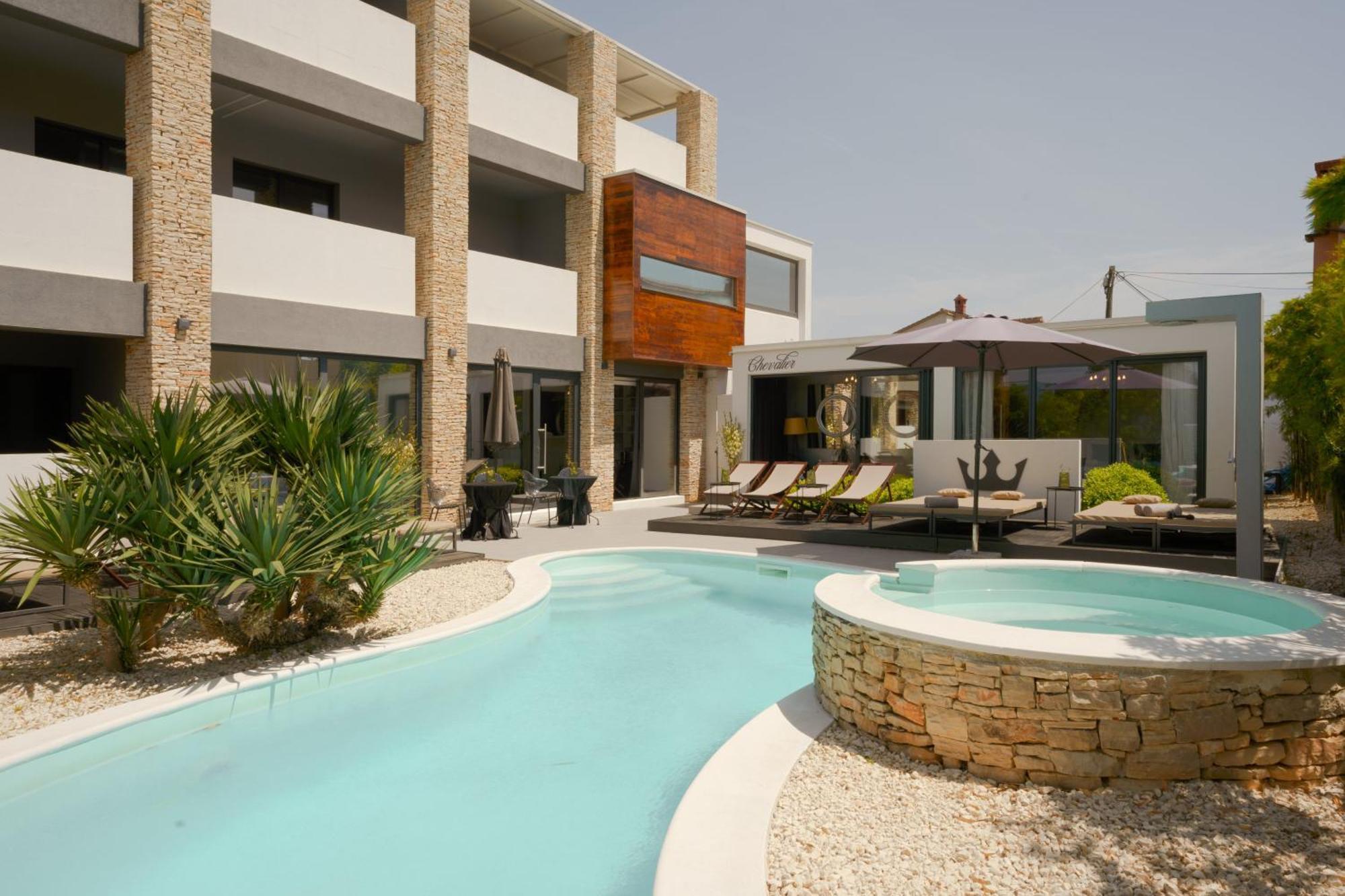 Boutique Hotel Chevalier By Bura Hotels - Adults Only Medulin Exterior foto